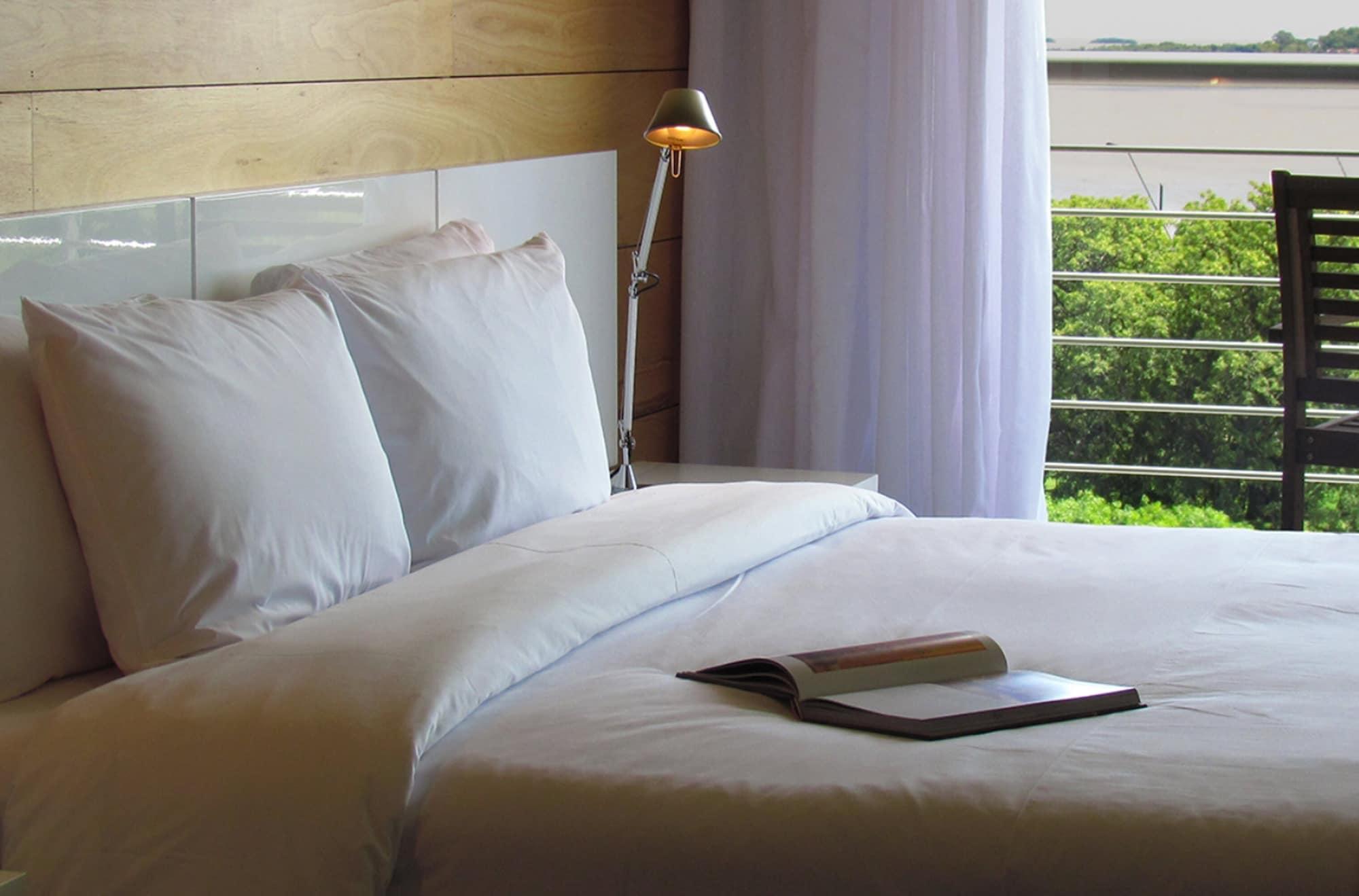 Costa Colonia - Riverside Boutique Hotel โกโลเนีย เดล ซากราเมนโต ภายนอก รูปภาพ