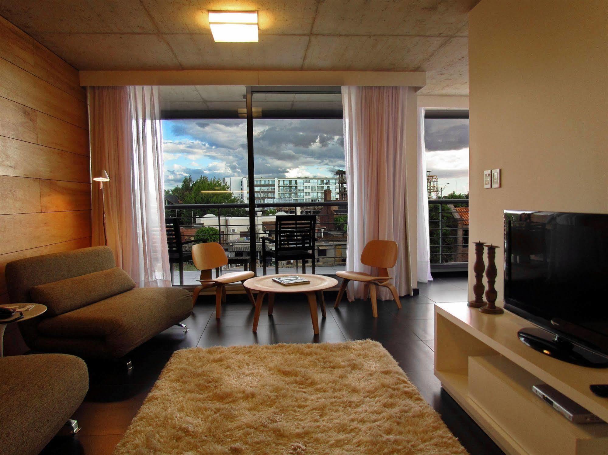 Costa Colonia - Riverside Boutique Hotel โกโลเนีย เดล ซากราเมนโต ภายนอก รูปภาพ